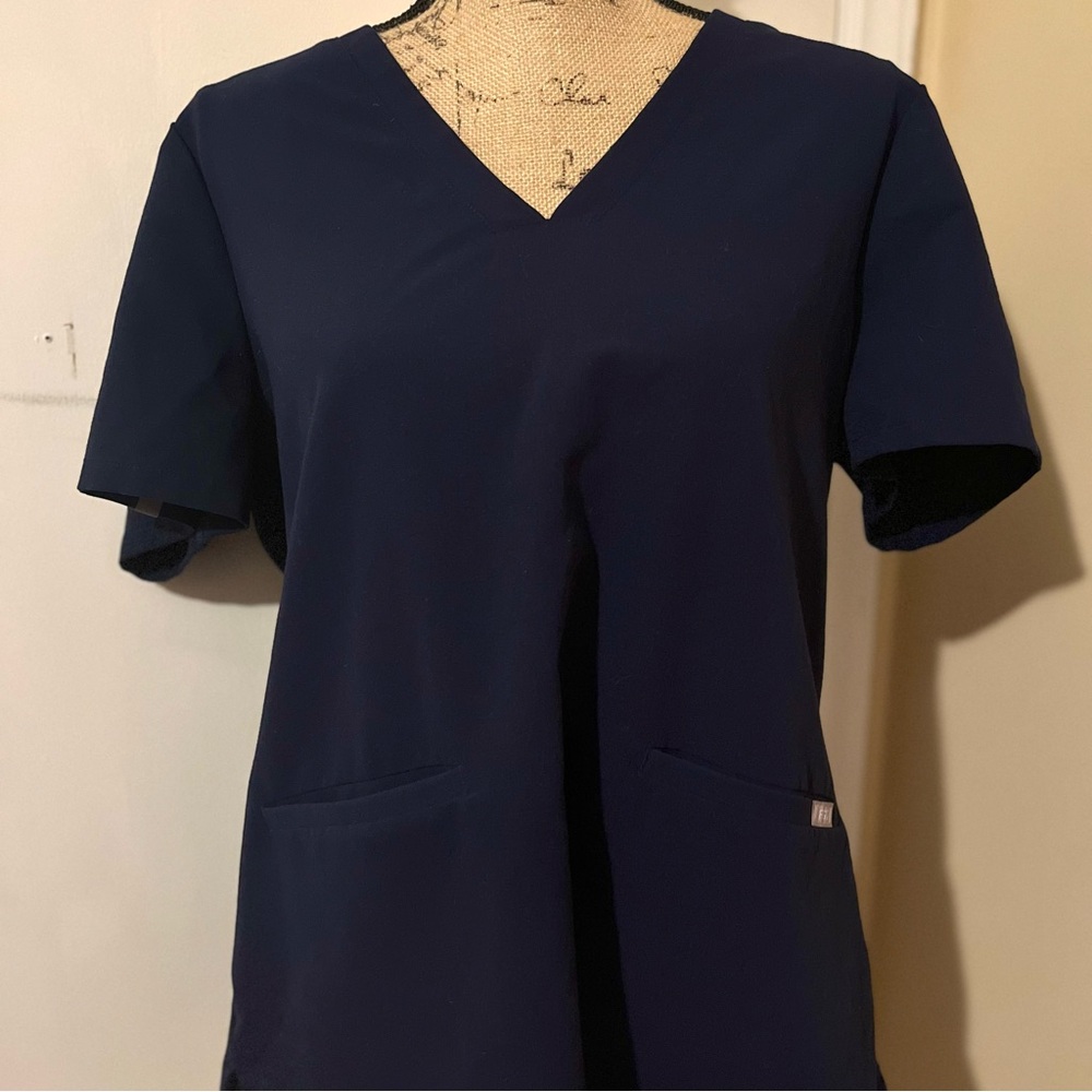 FIGS - Navy Blue Medical Women's Top